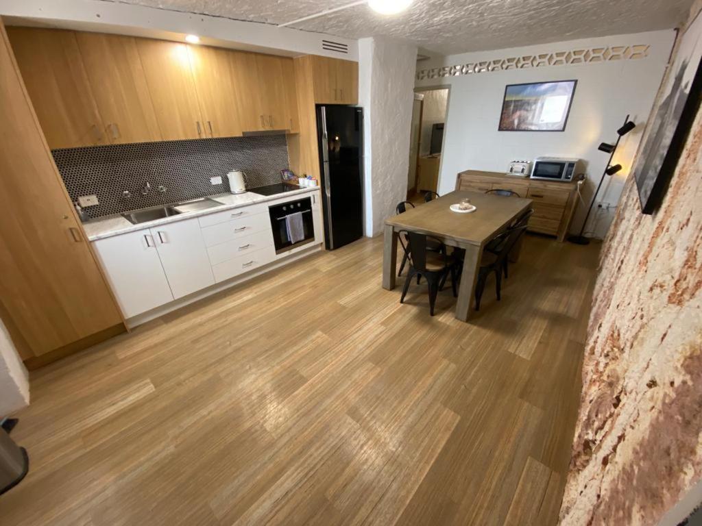 894 Holly Court Lejlighed Coober Pedy Eksteriør billede